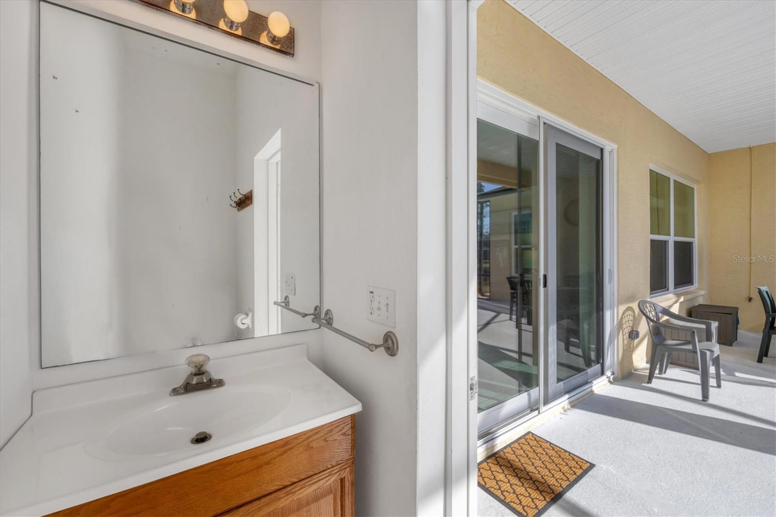 WOODMERE LAKES - Residential