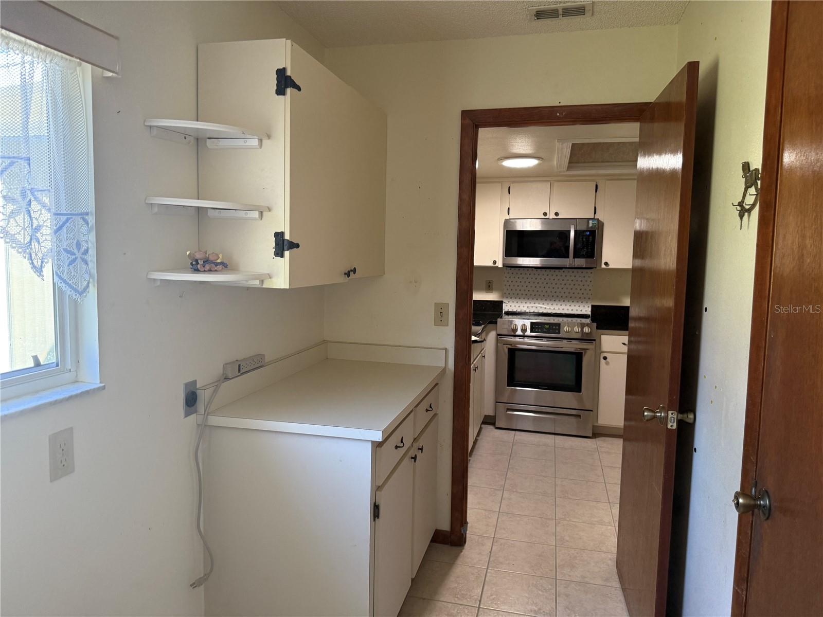 PALM CAY UN 02 - Residential