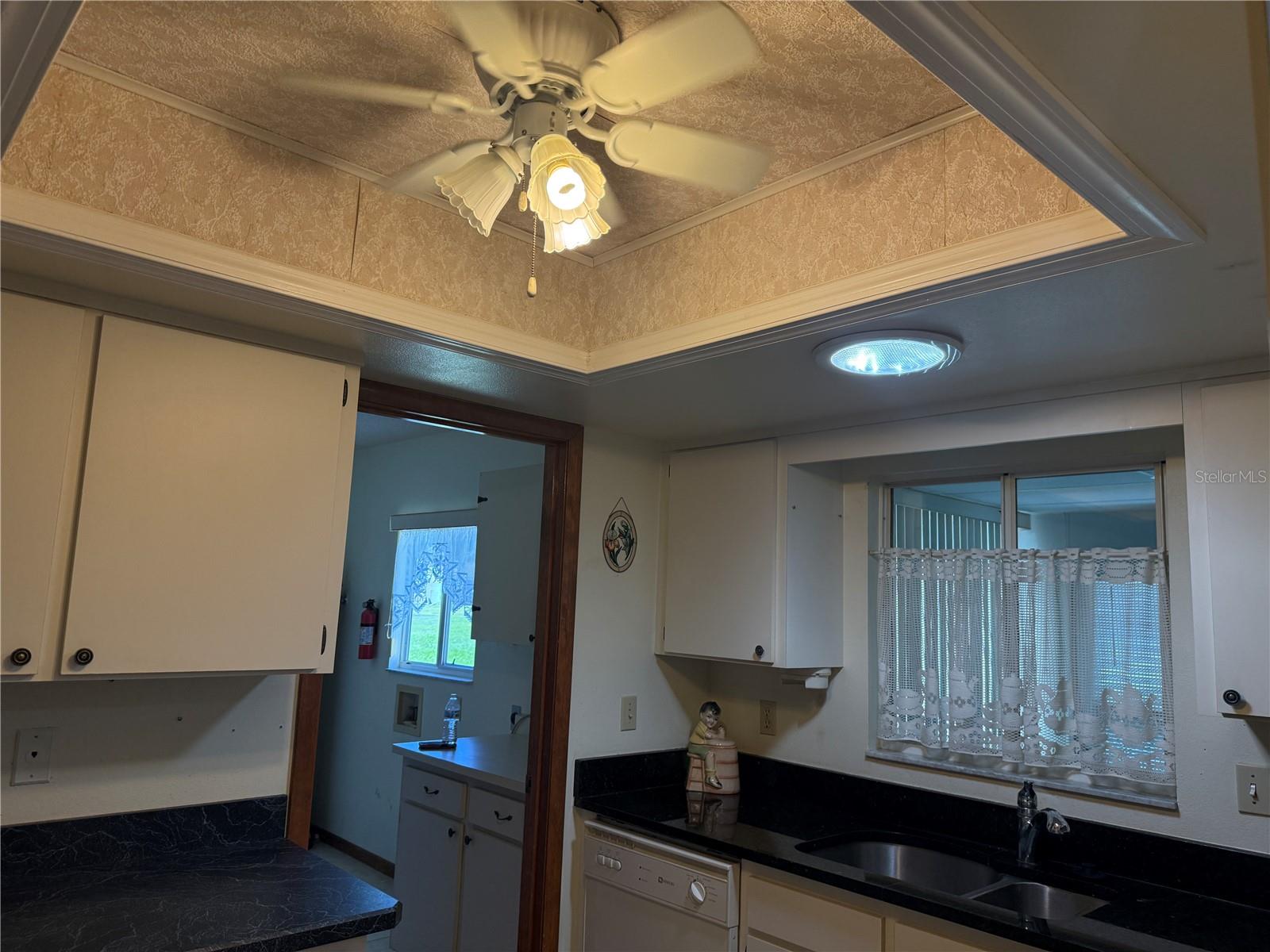 PALM CAY UN 02 - Residential