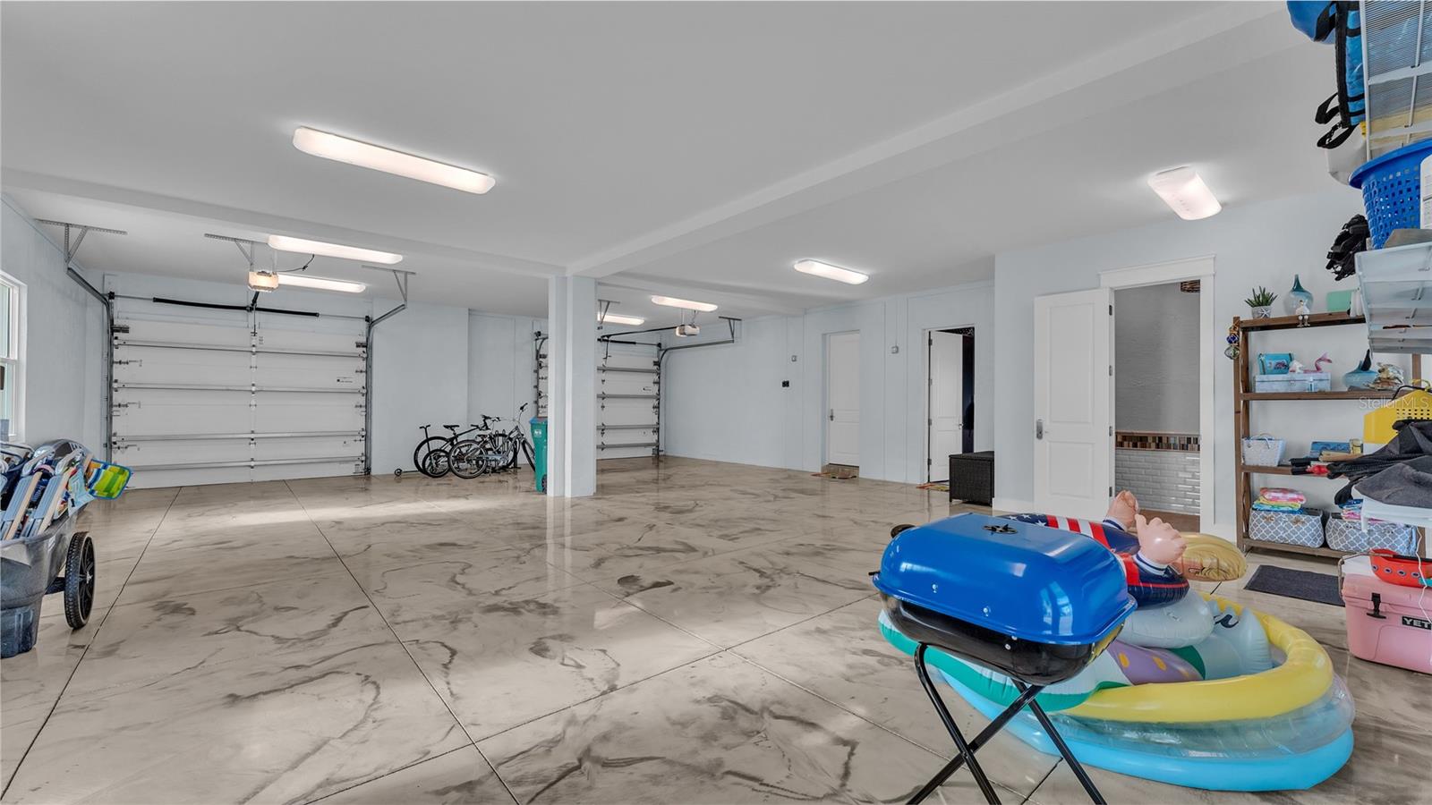 KEY ROYALE 8TH ADD - Residential