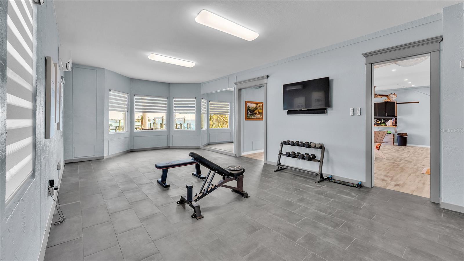 KEY ROYALE 8TH ADD - Residential