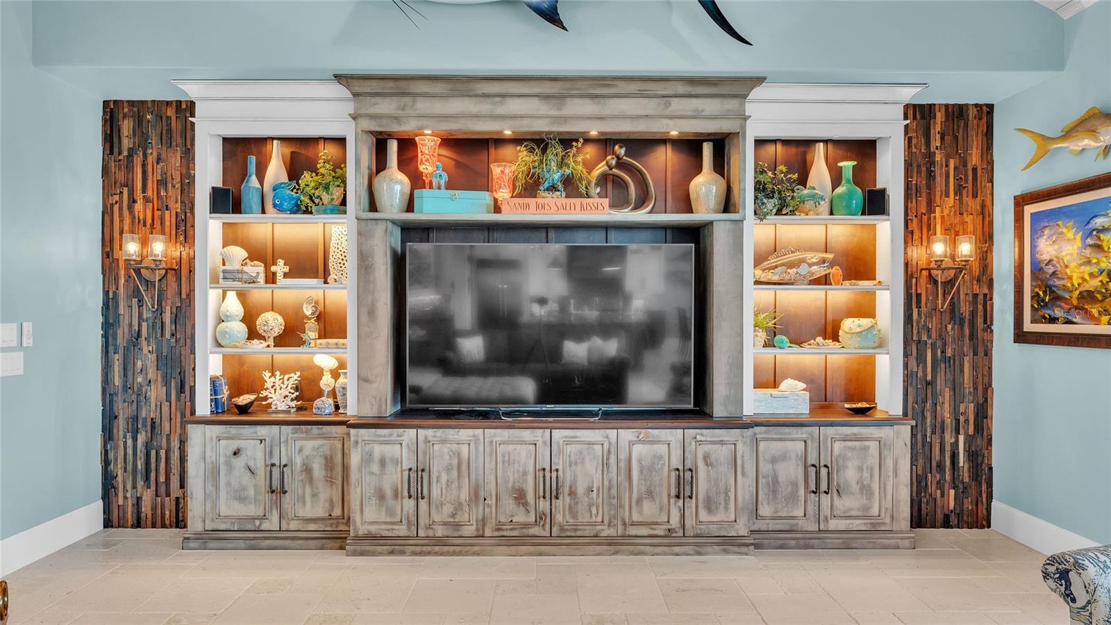 KEY ROYALE 8TH ADD - Residential