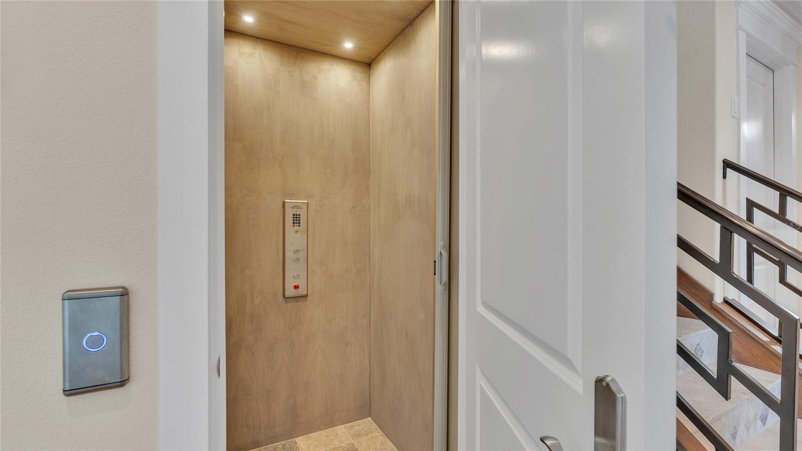 KEY ROYALE 8TH ADD - Residential