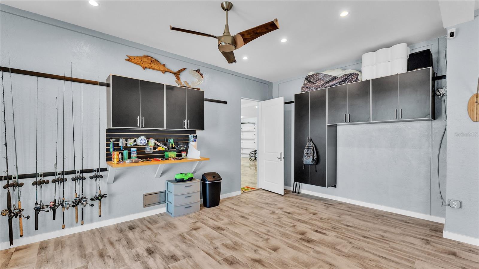 KEY ROYALE 8TH ADD - Residential