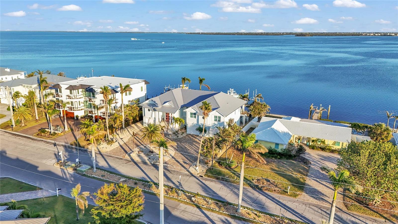 KEY ROYALE 8TH ADD - Residential