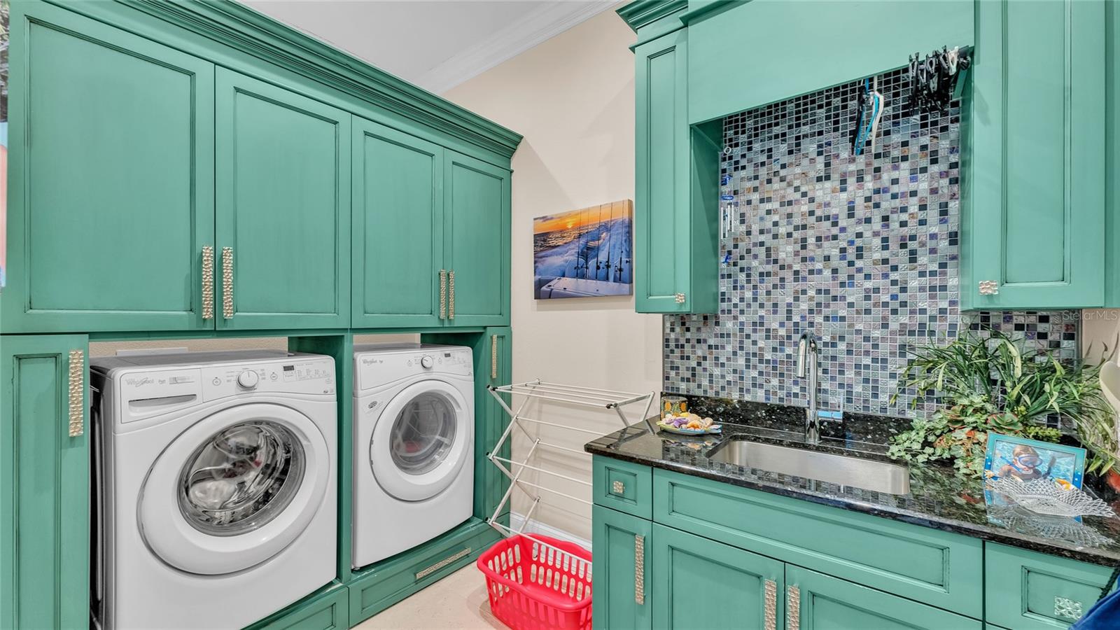 KEY ROYALE 8TH ADD - Residential