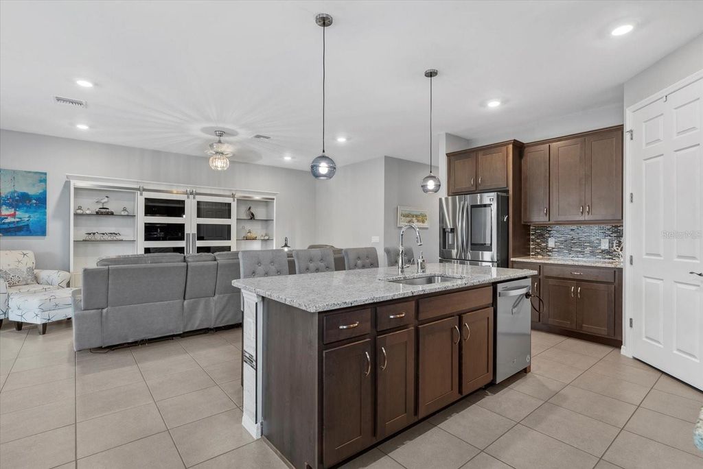Photo of 11970 Lovegrass Street, Venice, FL 34293 (MLS # N6139385)