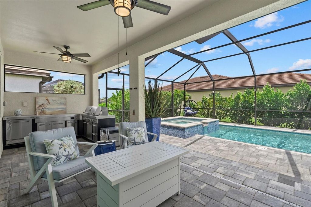 Photo of 11970 Lovegrass Street, Venice, FL 34293 (MLS # N6139385)