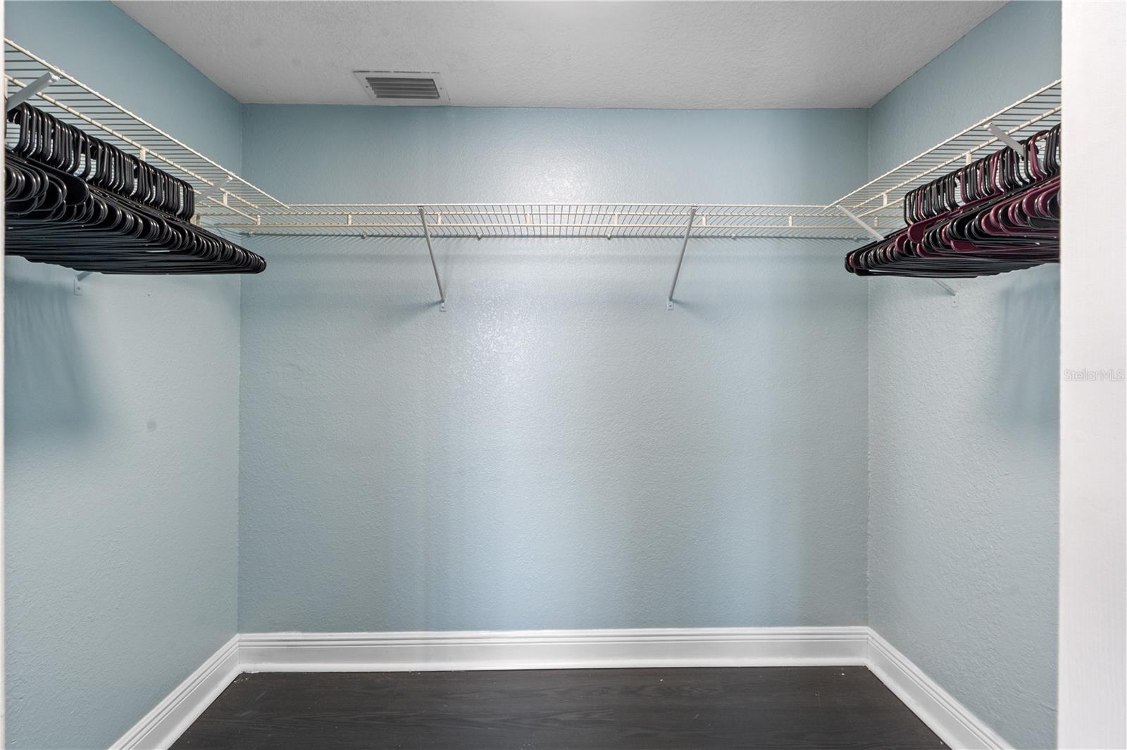 HILLANDALE - Residential