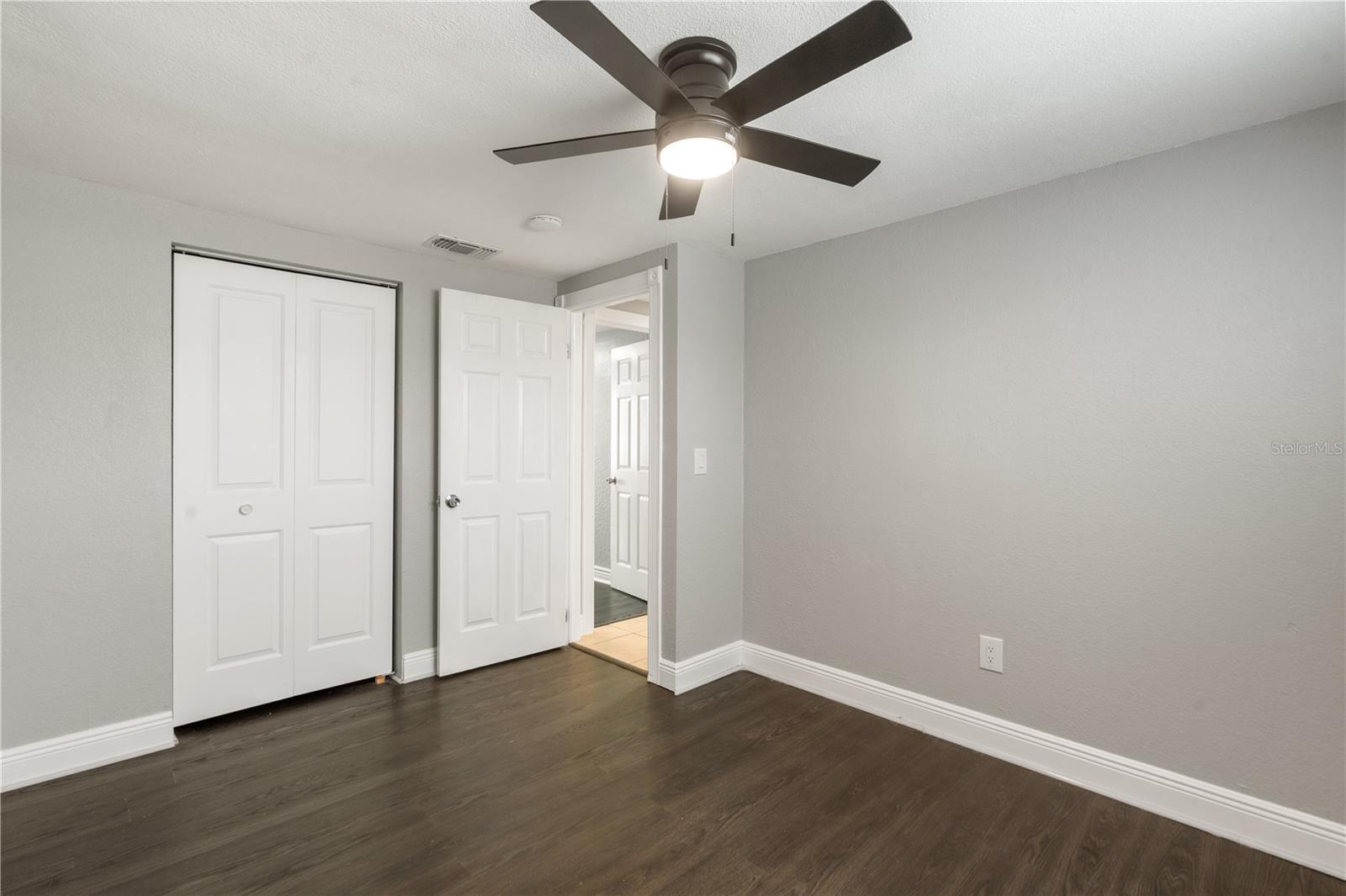 HILLANDALE - Residential