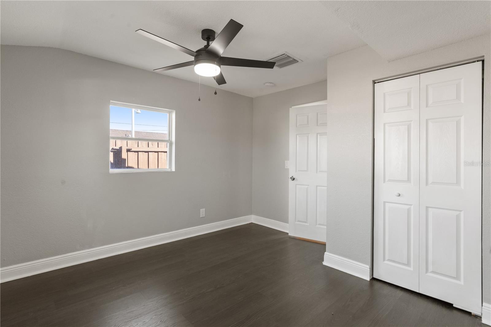 HILLANDALE - Residential