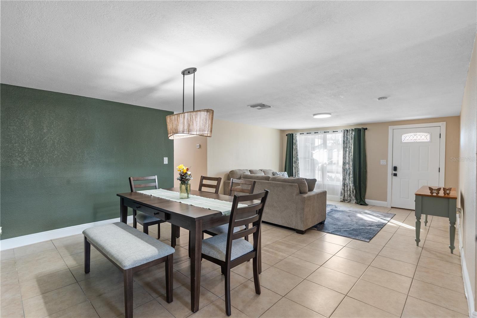 HILLANDALE - Residential