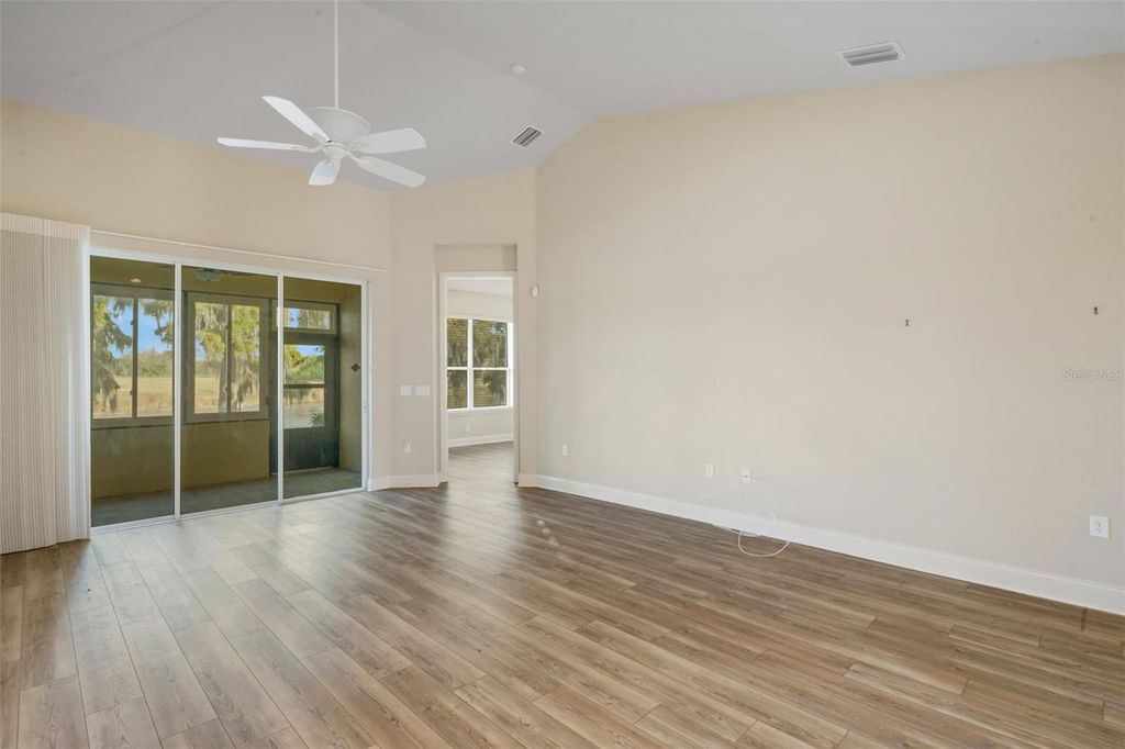 Photo of 2938 Mission Lakes Drive #2938, Lakeland, FL 33803 (MLS # L4957544)