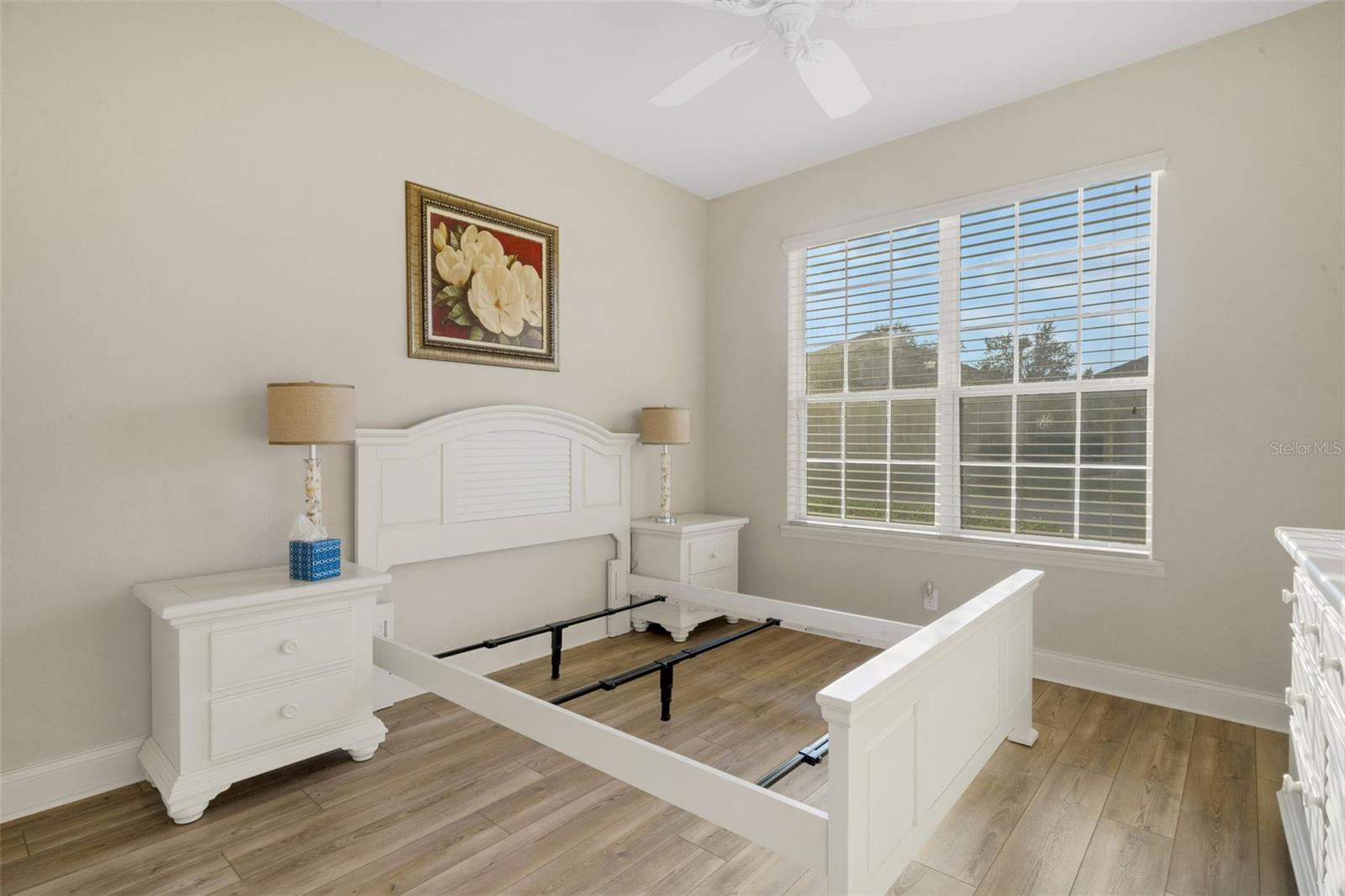 MISSION LAKES AT OAKBRIDGE CONDO - Residential