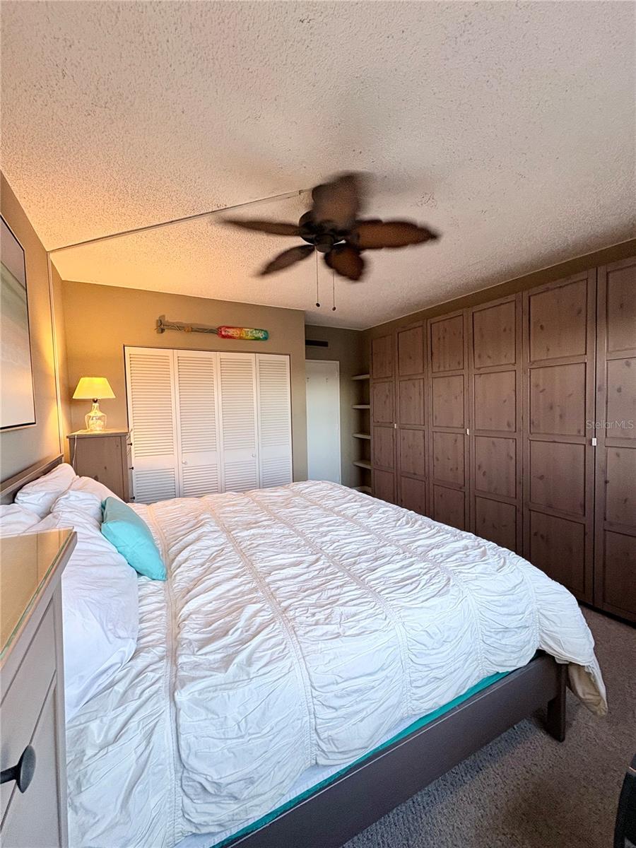 REGATTA BEACH CLUB CONDO - Residential Lease