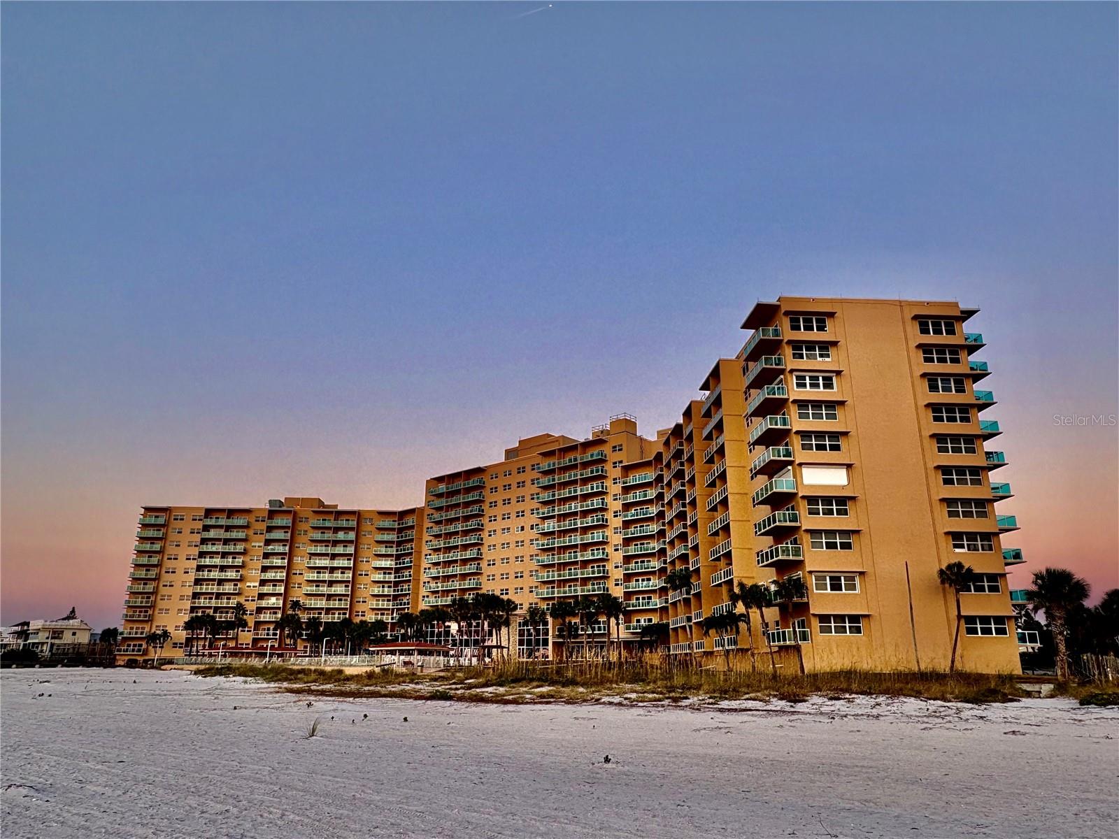 REGATTA BEACH CLUB CONDO - Residential Lease