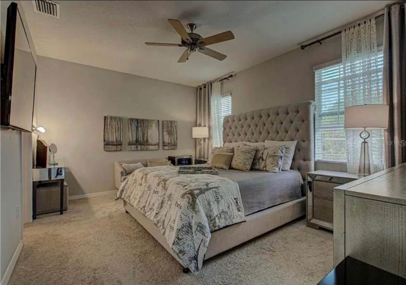 SOLEIL PH 16 - Residential Lease