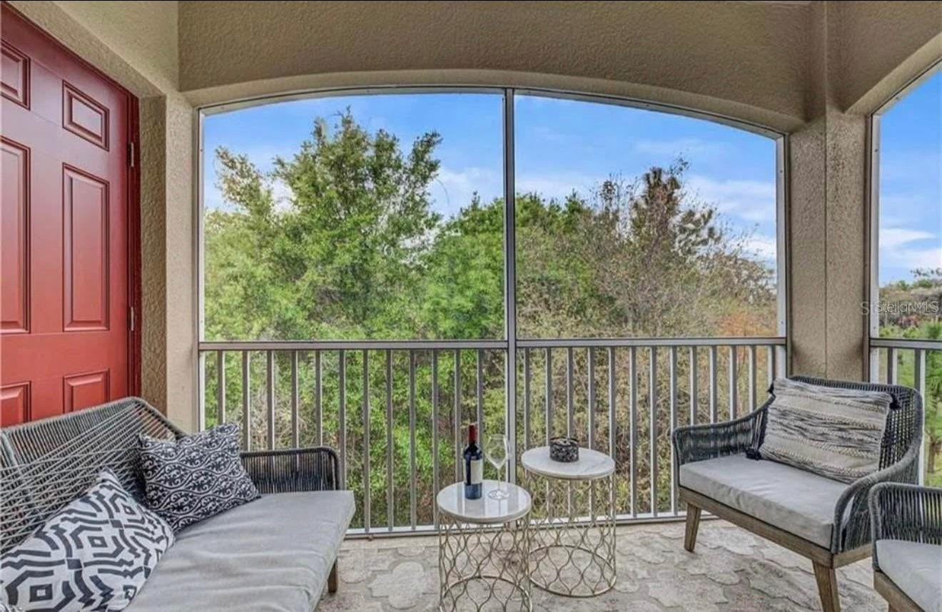 SOLEIL PH 16 - Residential Lease