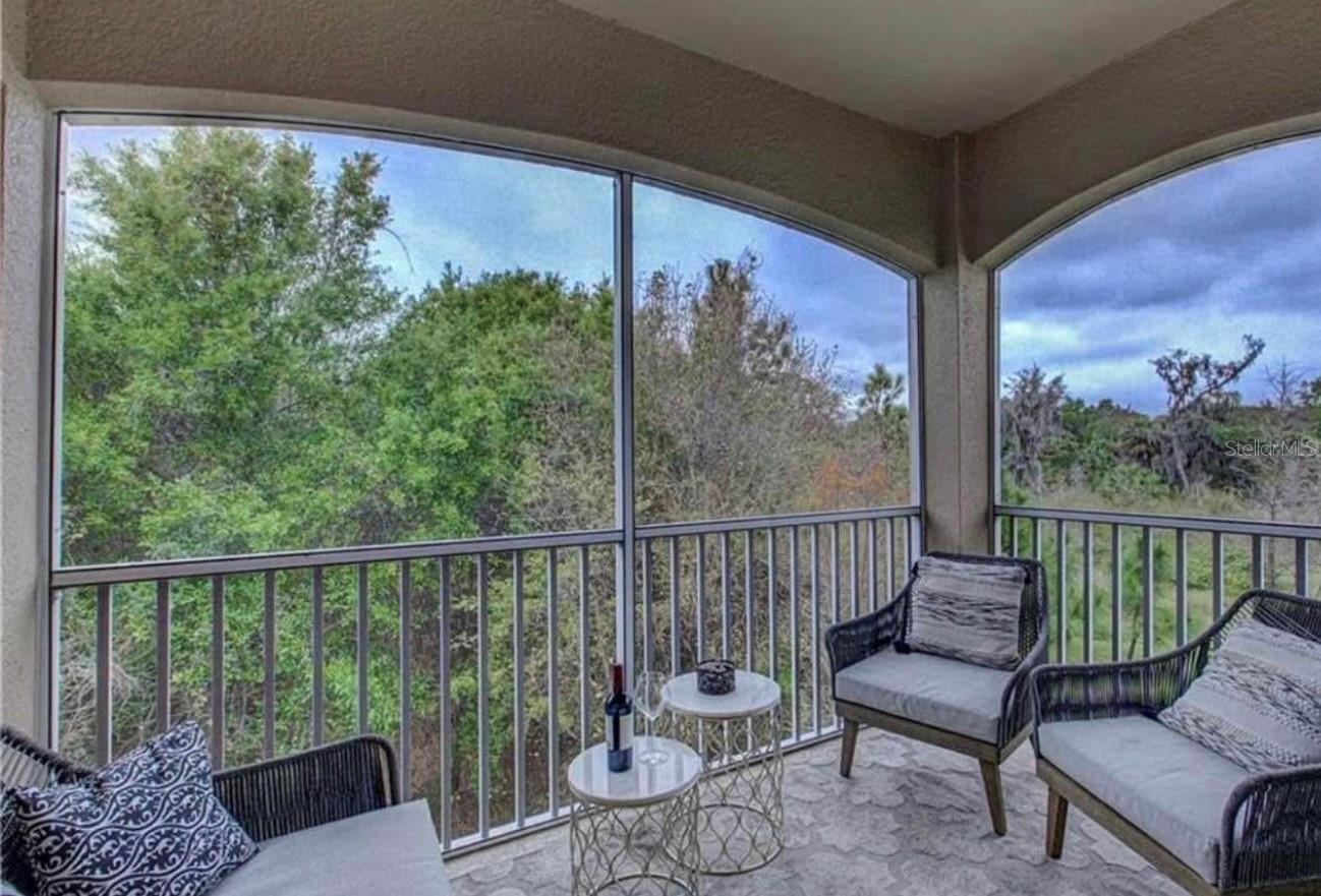 SOLEIL PH 16 - Residential Lease