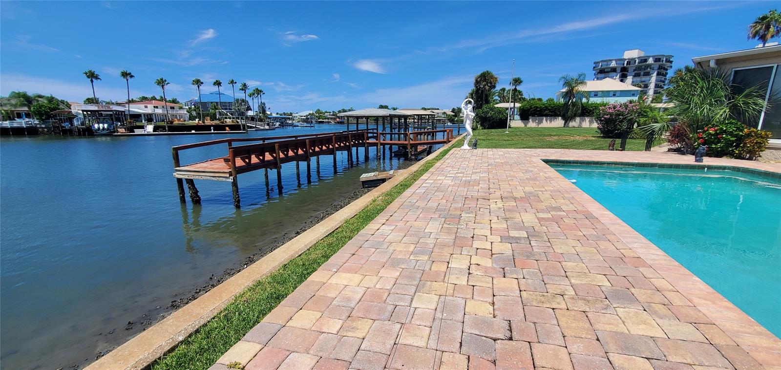 Venezia Unit 01 - Land