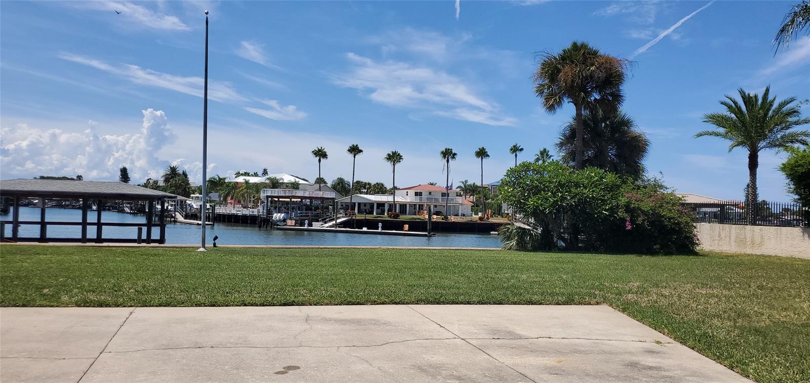 Venezia Unit 01 - Land