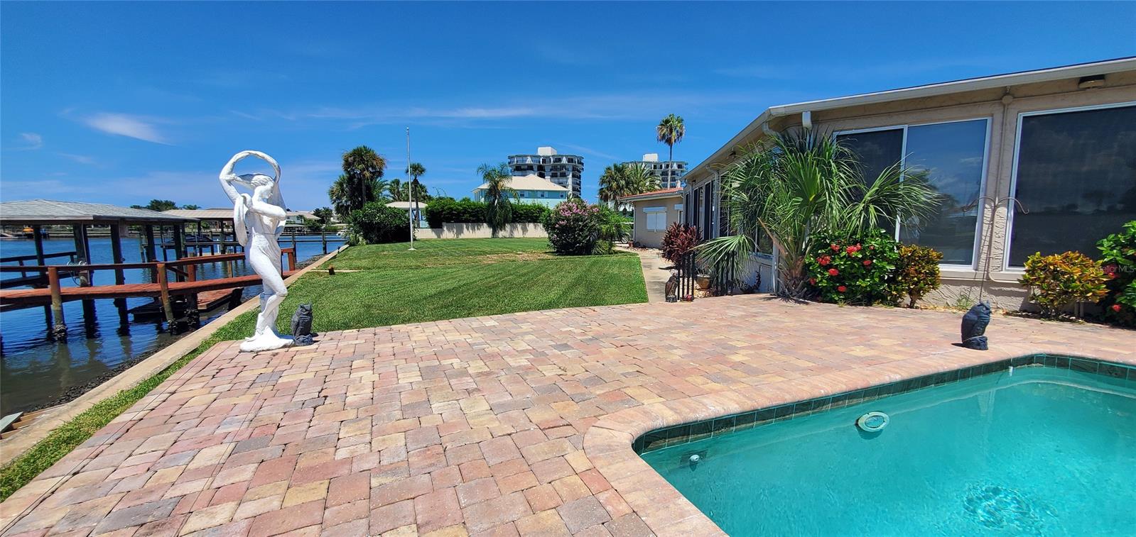 Venezia Unit 01 - Land