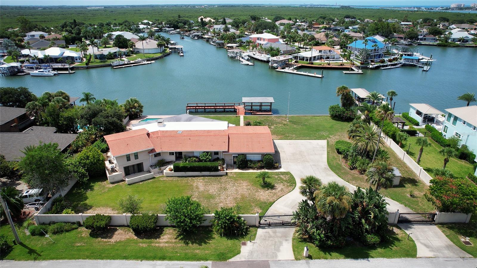 Venezia Unit 01 - Land