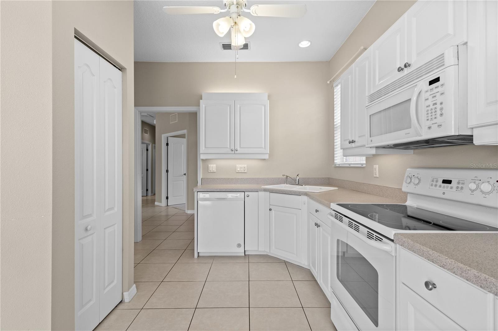 HAMPTON MEWS OF ST AN DREWS EA - Residential