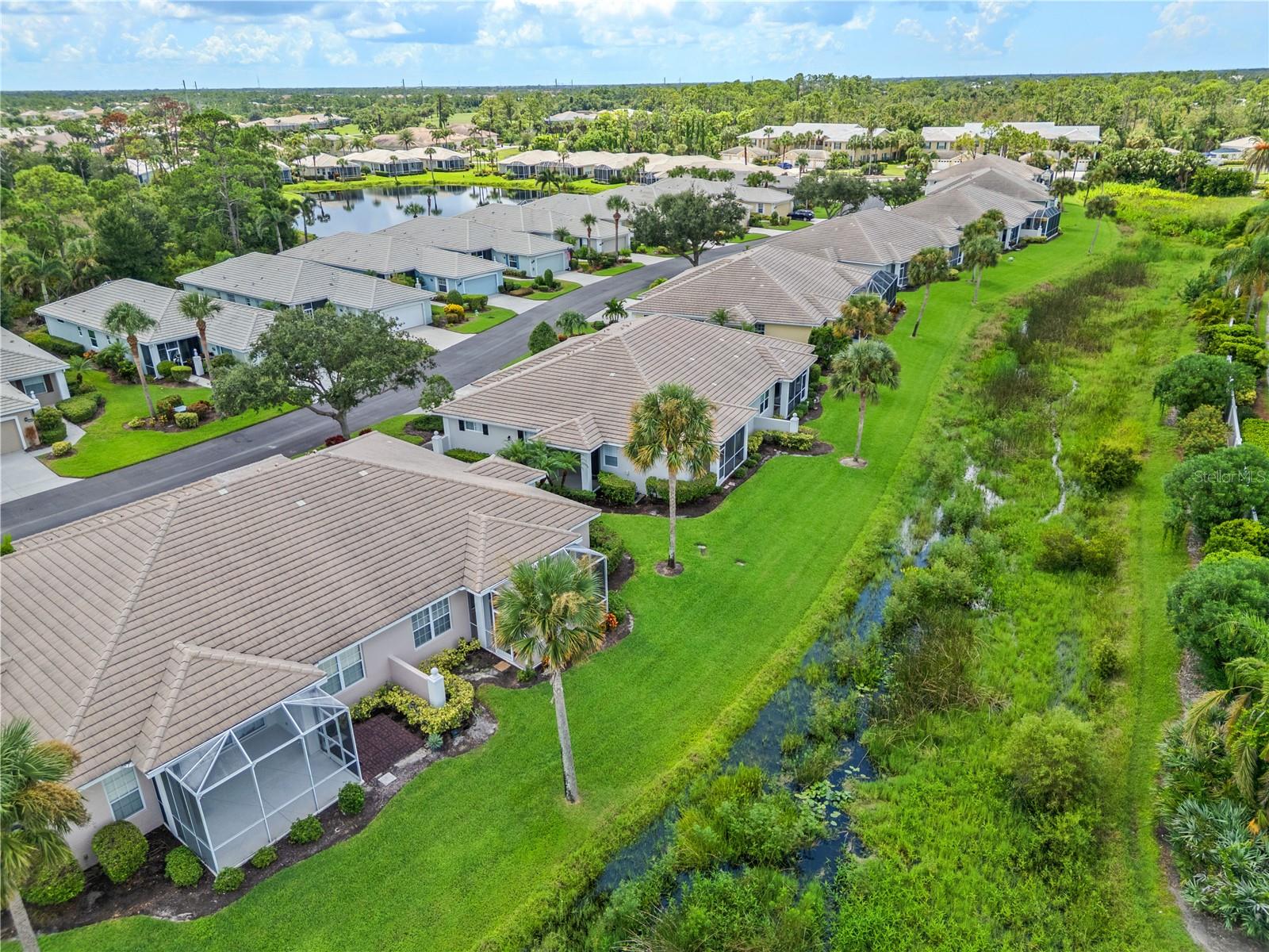 HAMPTON MEWS OF ST AN DREWS EA - Residential