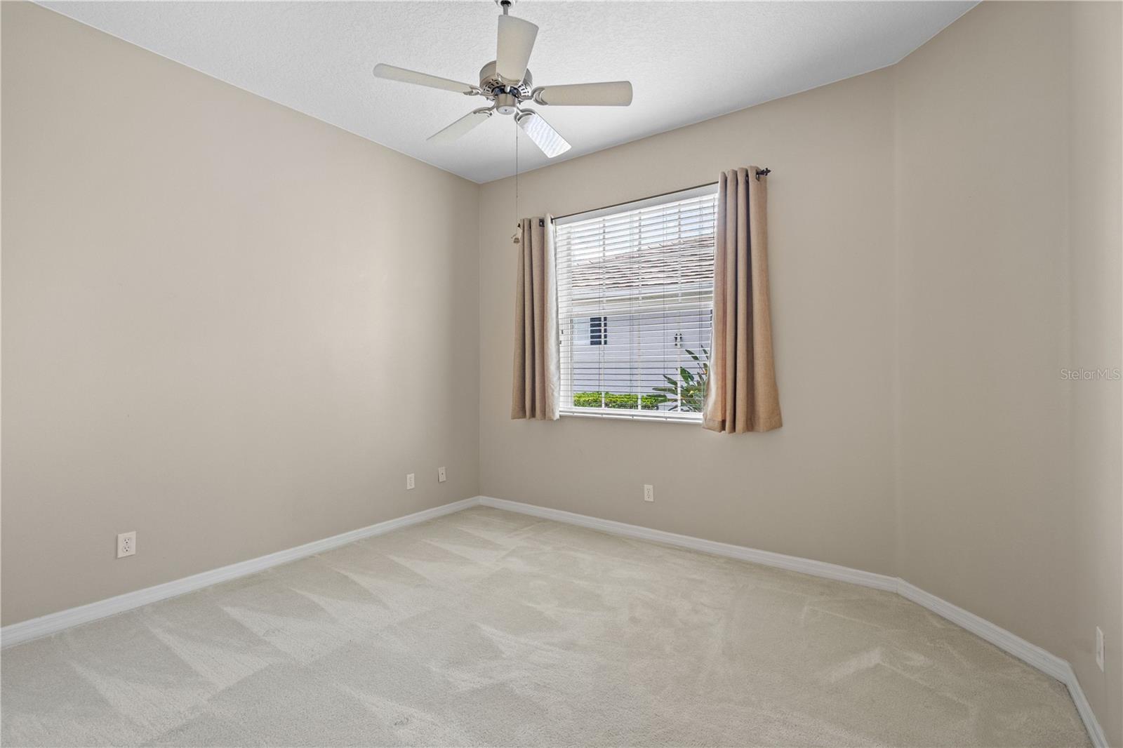 HAMPTON MEWS OF ST AN DREWS EA - Residential