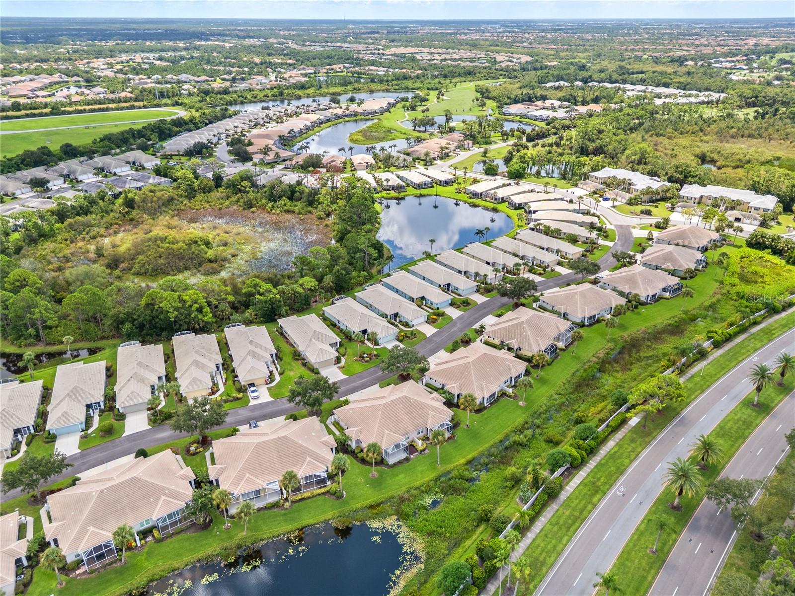 HAMPTON MEWS OF ST AN DREWS EA - Residential
