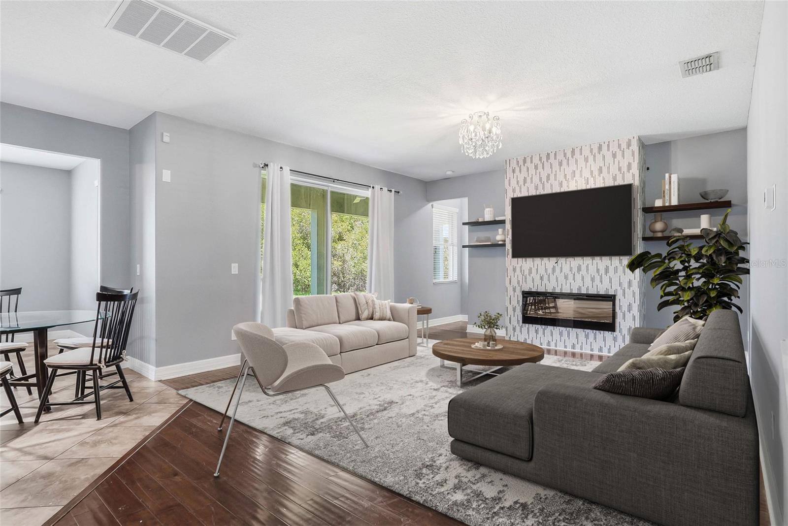 3987 ROUND TABLE COURT