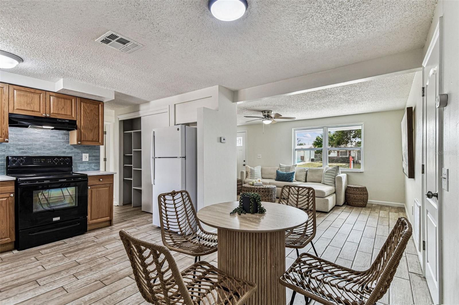 ORANGEWOOD VILLAGE - Residential