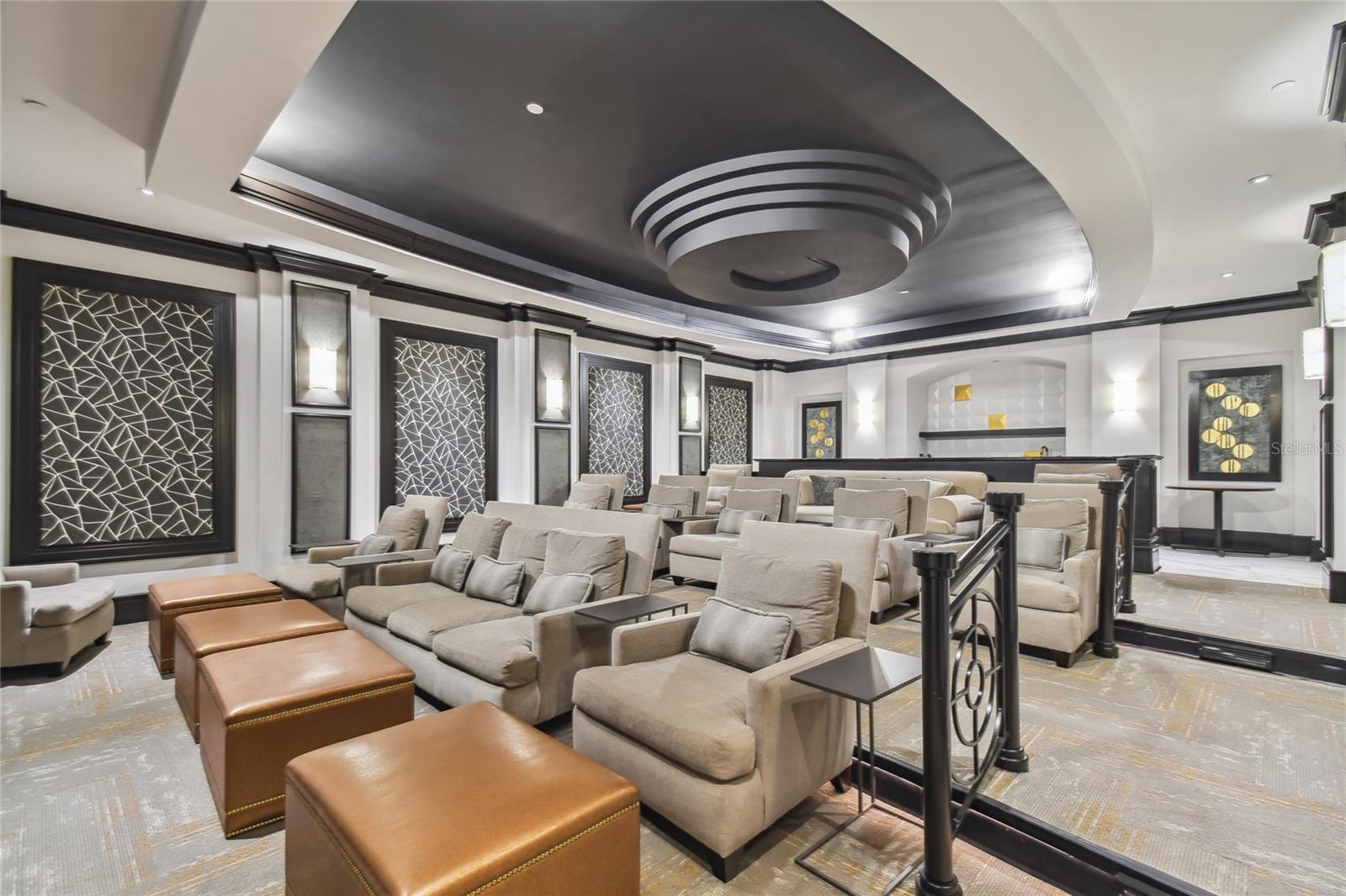 CASTILLO AT WESTSHORE YACHT CL - Residential