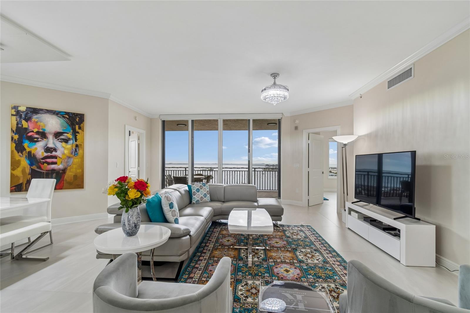 CASTILLO AT WESTSHORE YACHT CL - Residential