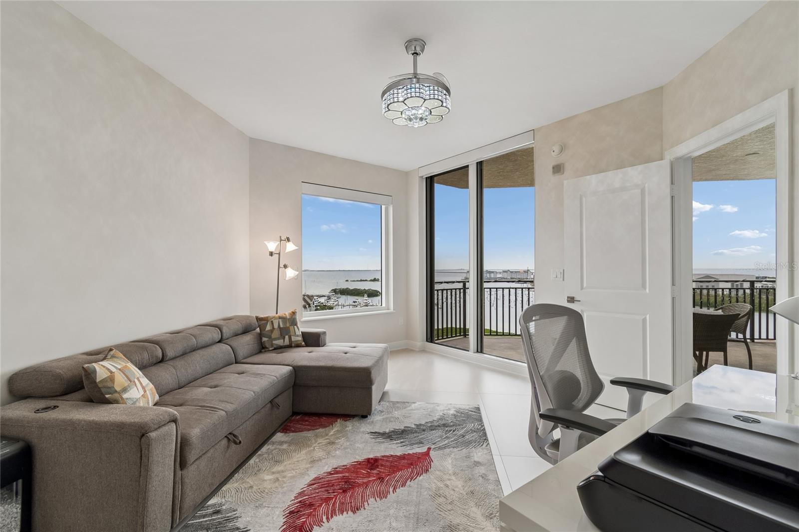 CASTILLO AT WESTSHORE YACHT CL - Residential