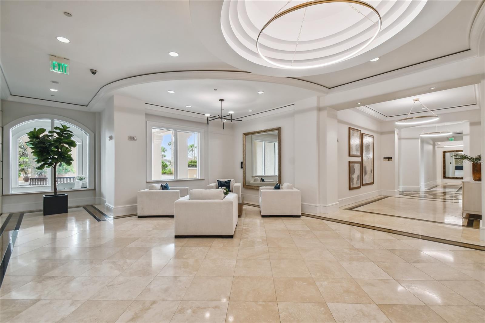 CASTILLO AT WESTSHORE YACHT CL - Residential