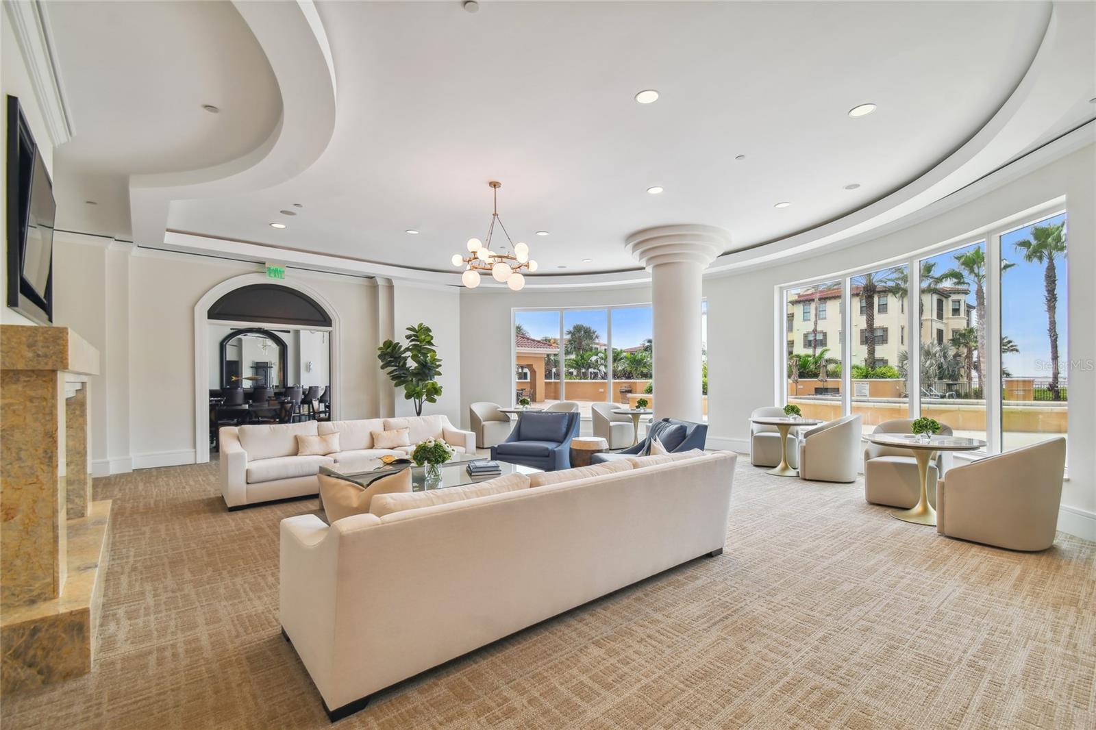 CASTILLO AT WESTSHORE YACHT CL - Residential