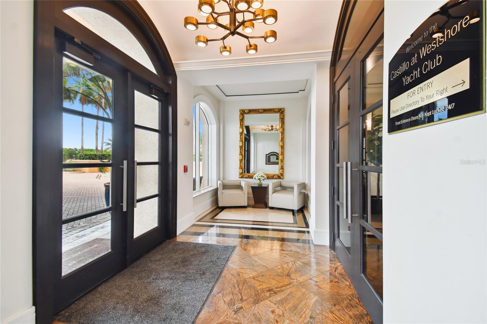 CASTILLO AT WESTSHORE YACHT CL - Residential