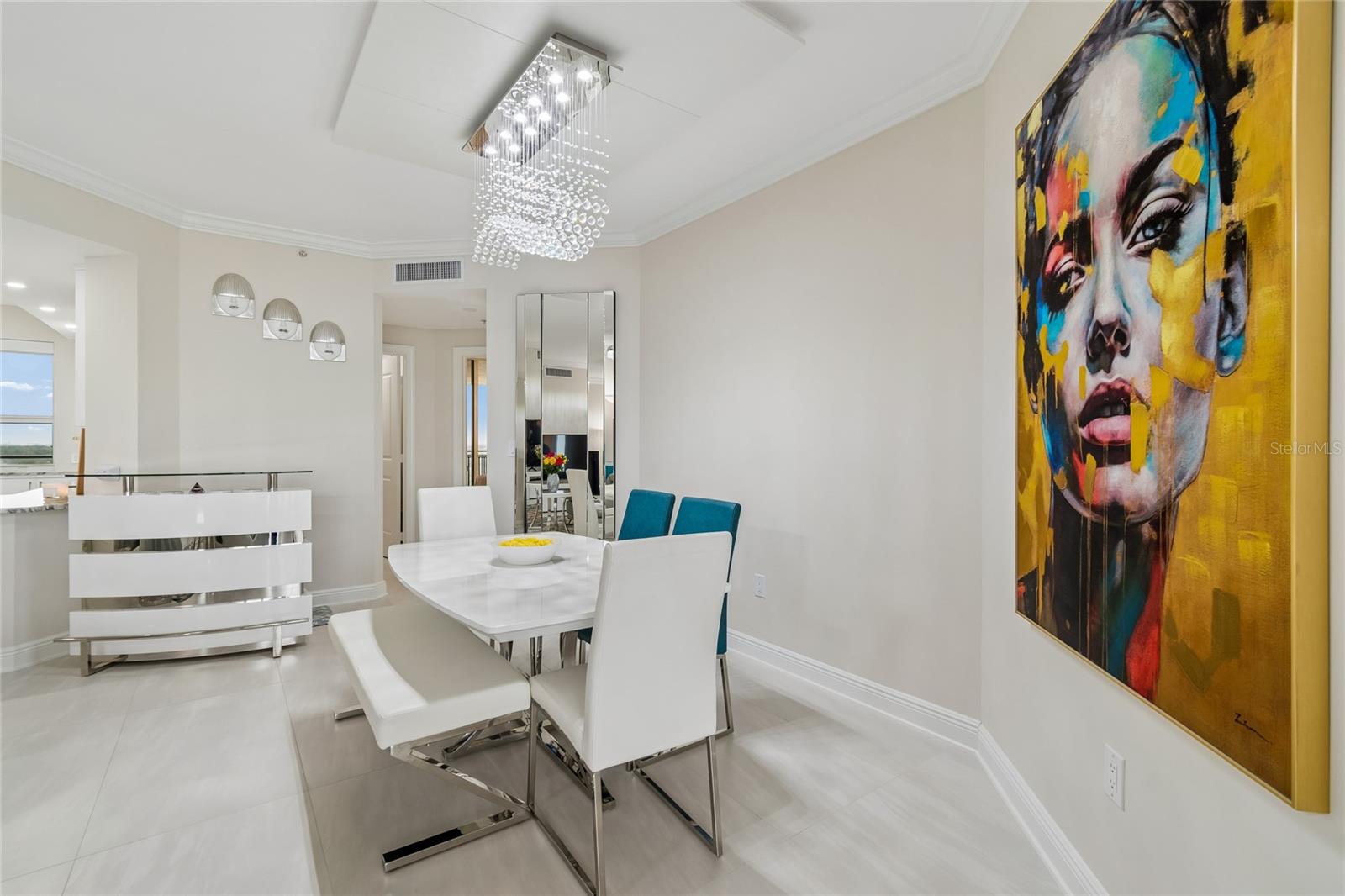 CASTILLO AT WESTSHORE YACHT CL - Residential