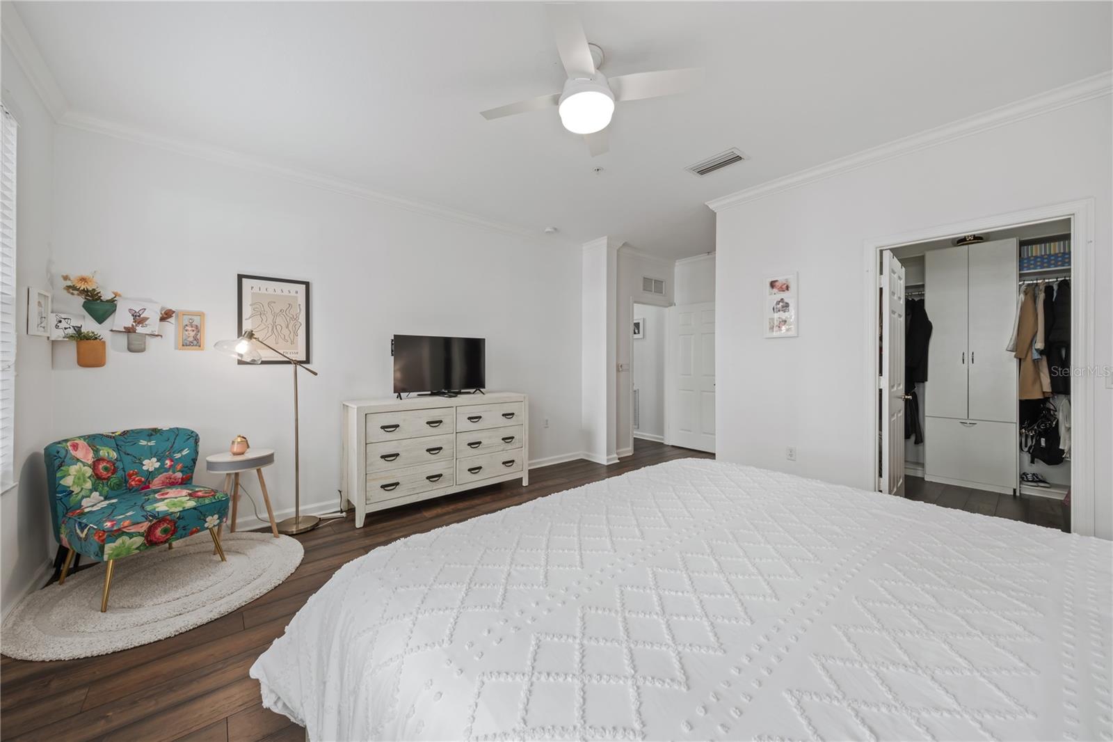 BALDWIN PARK - Residential