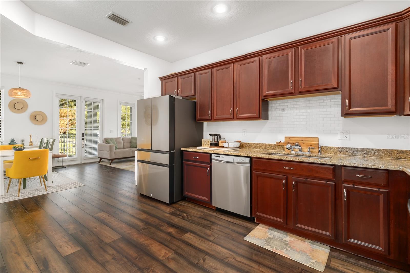 BALDWIN PARK - Residential