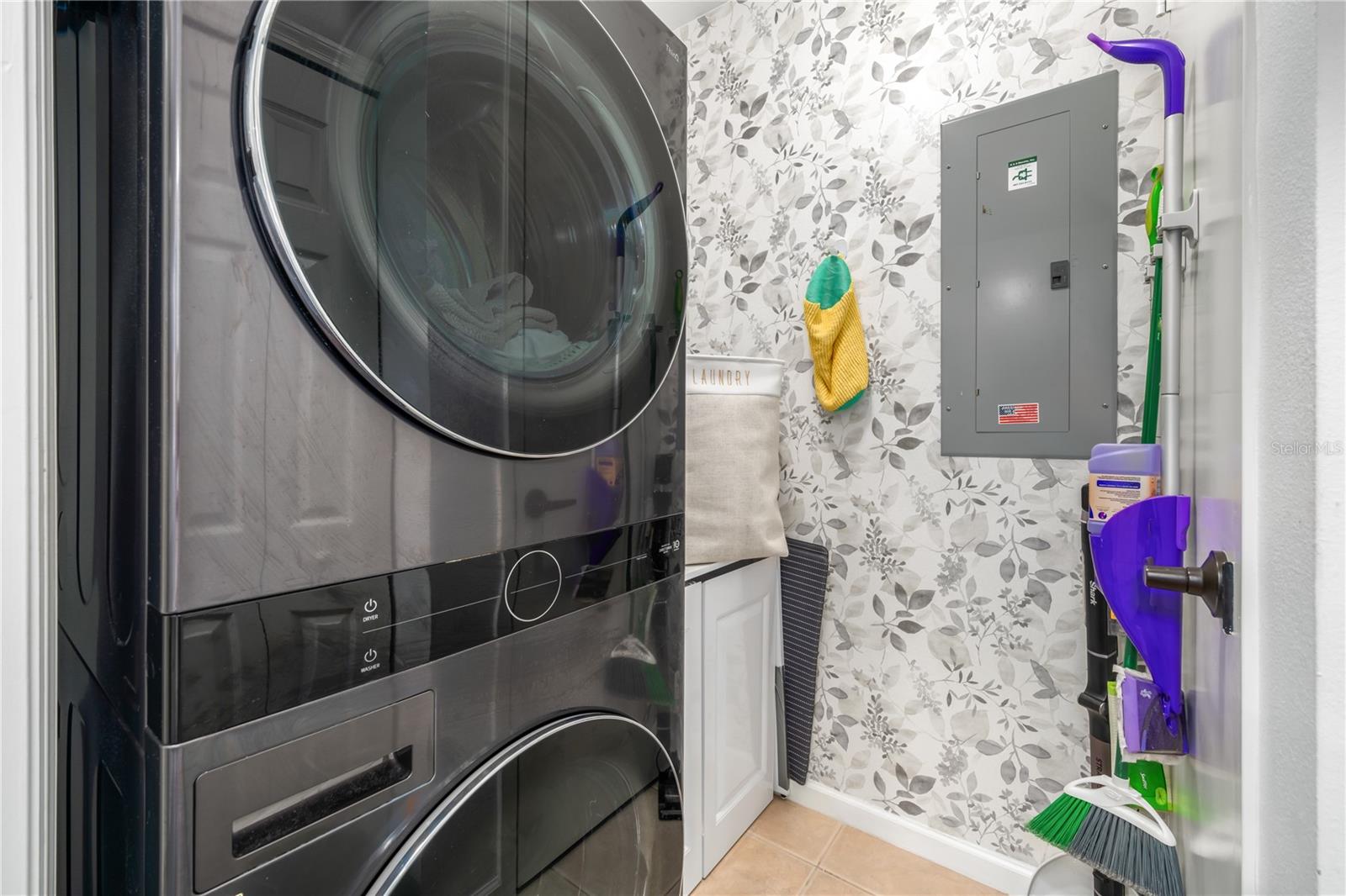 BALDWIN PARK - Residential