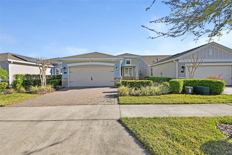 Photo of 1079 Lincolnshire Drive, Deland, FL 32724 (MLS # V4941300)