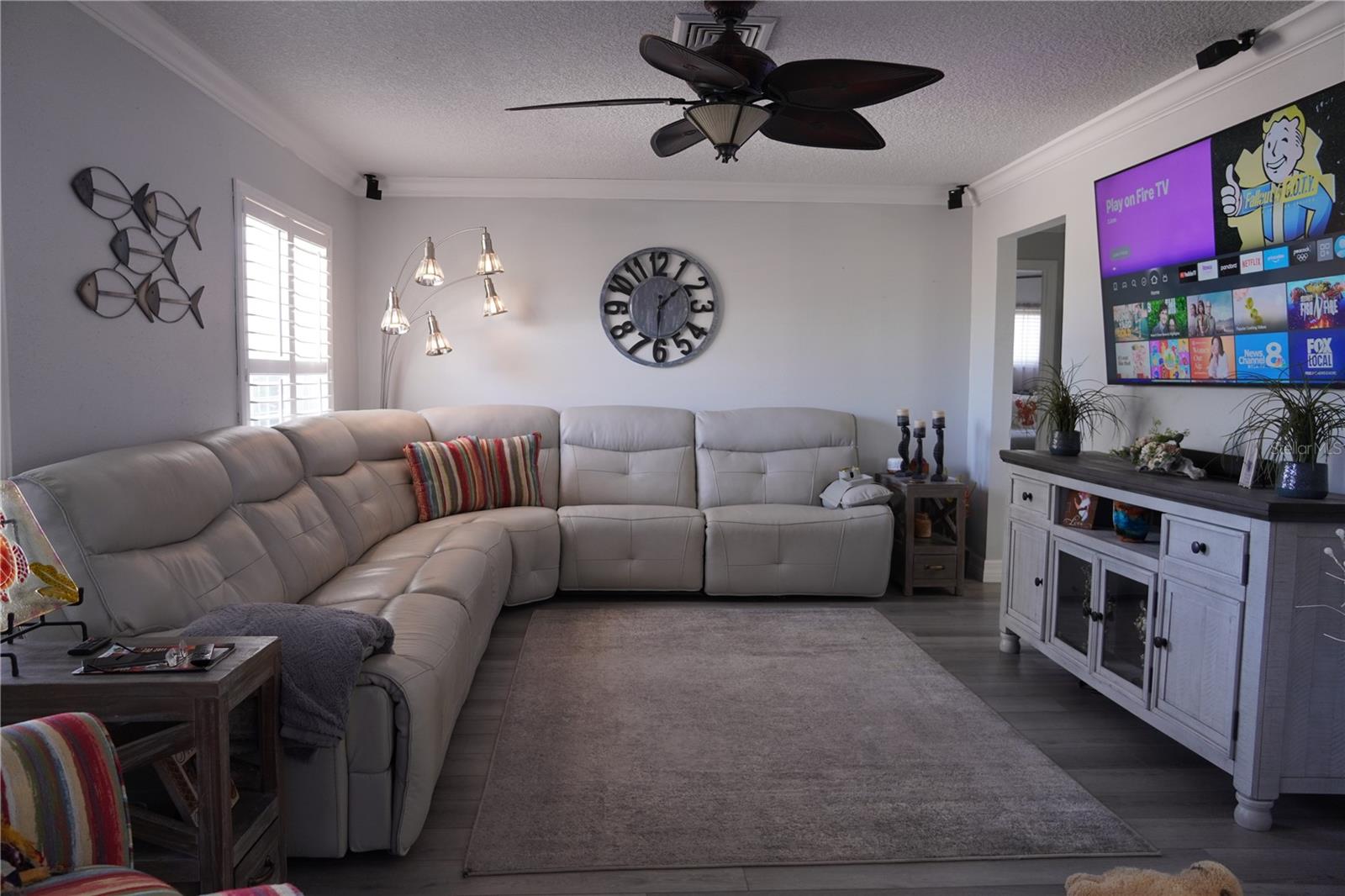 APOLLO BEACH UNIT 08 A RESUBDI - Residential