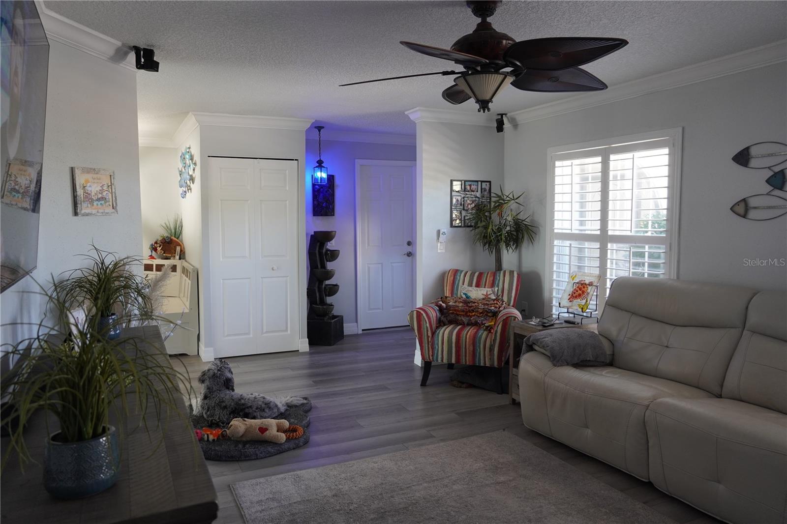 APOLLO BEACH UNIT 08 A RESUBDI - Residential