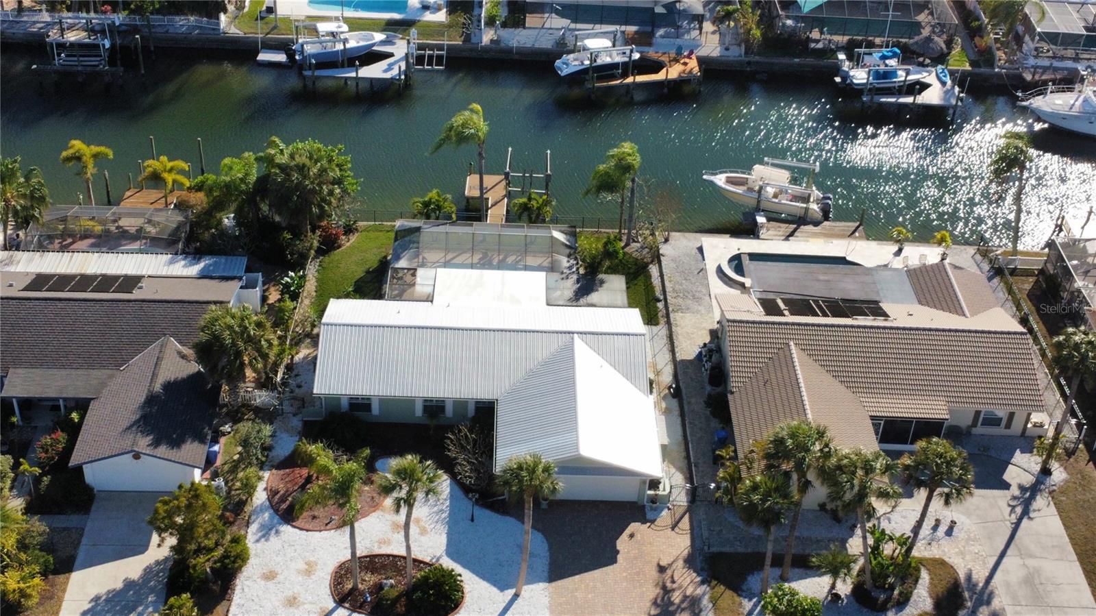 APOLLO BEACH UNIT 08 A RESUBDI - Residential