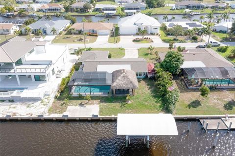 A home in PORT CHARLOTTE