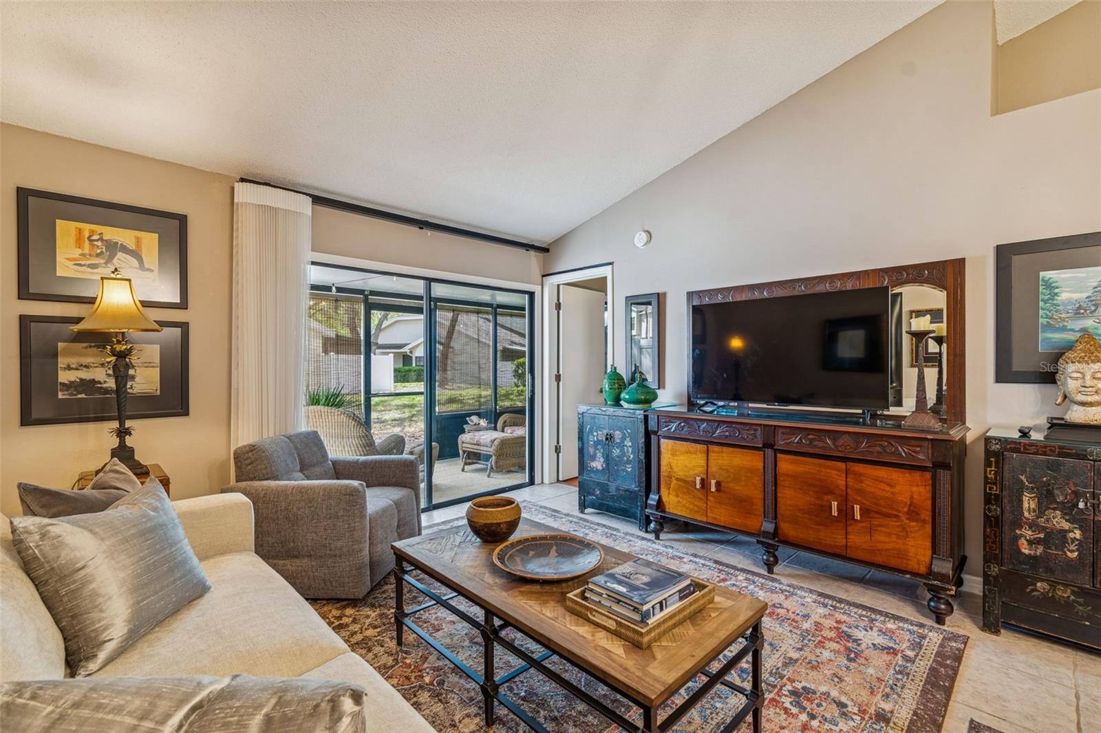 FAIRCREST CONDOMINIUM - Residential