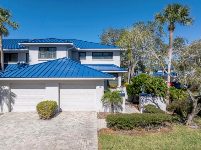 1621 WATERMARK CIRCLE NE 1621